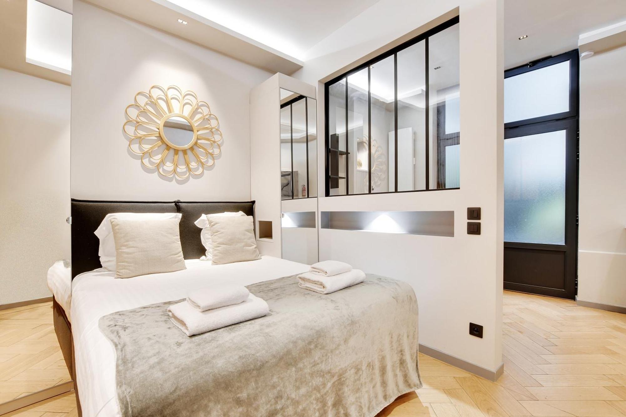 Pick A Flat'S Apartment In Champs-Elysees - Rue Marbeuf ปารีส ภายนอก รูปภาพ